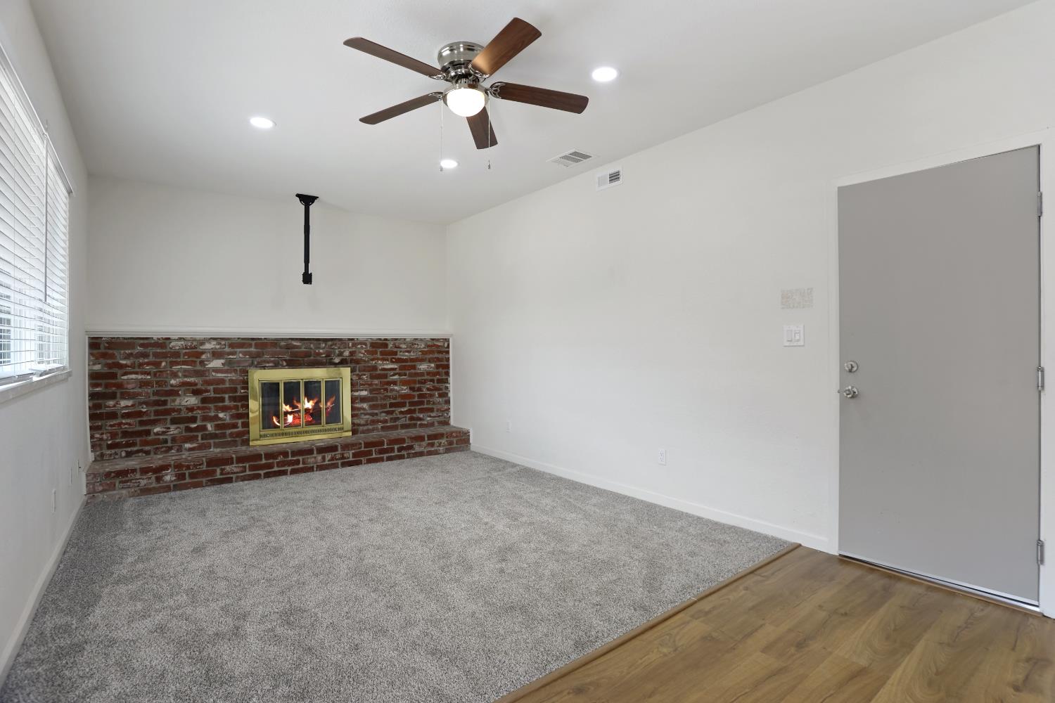 1412 Elisabeth Ave, Escalon, CA 95320