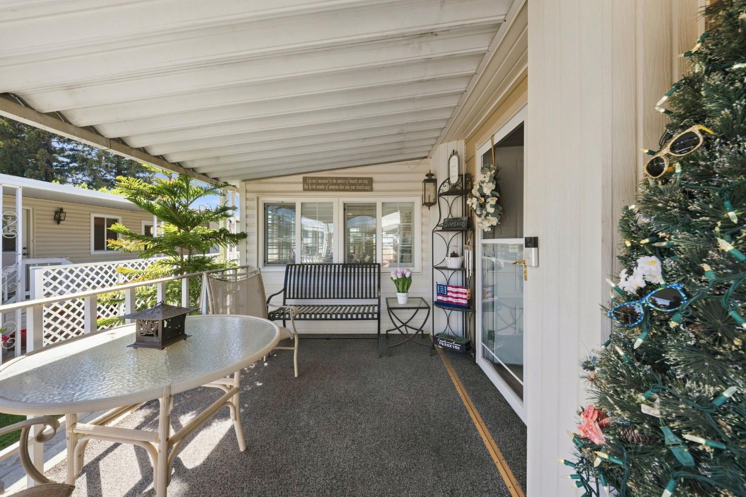 3829 Surfside Dr #129, Modesto, CA 95355