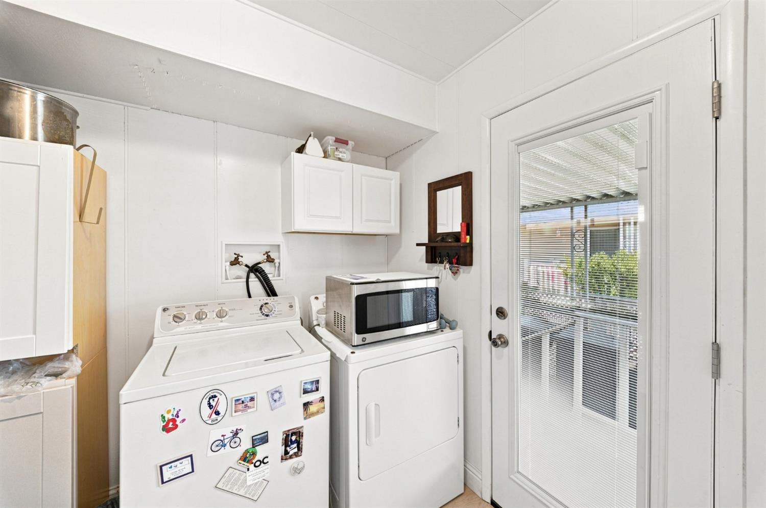 3829 Surfside Dr #129, Modesto, CA 95355