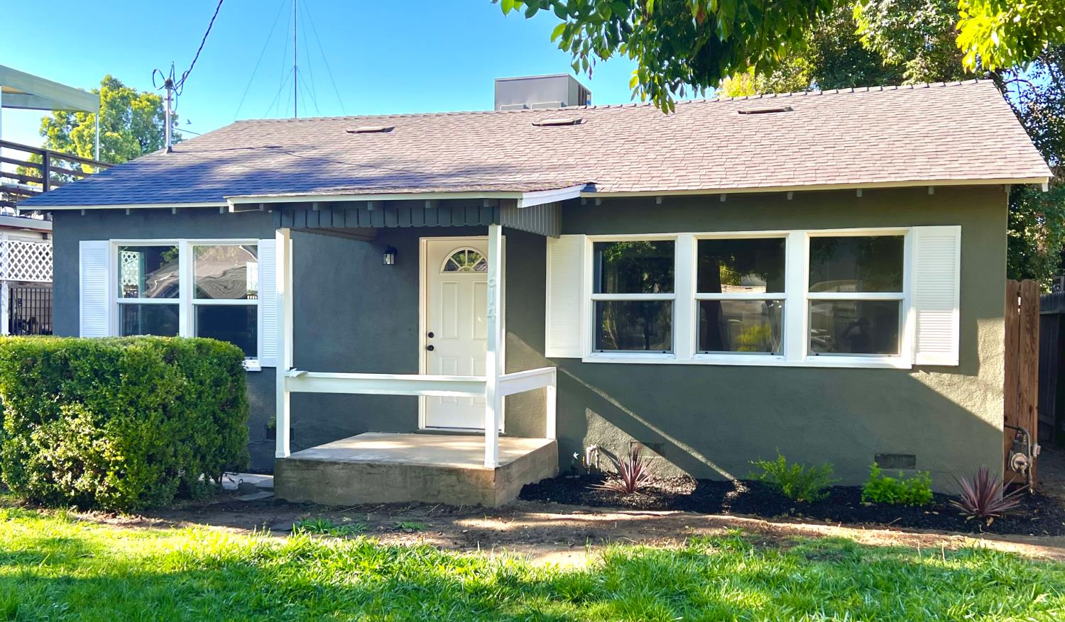 614 Coldwell Ave, Modesto, CA 95354