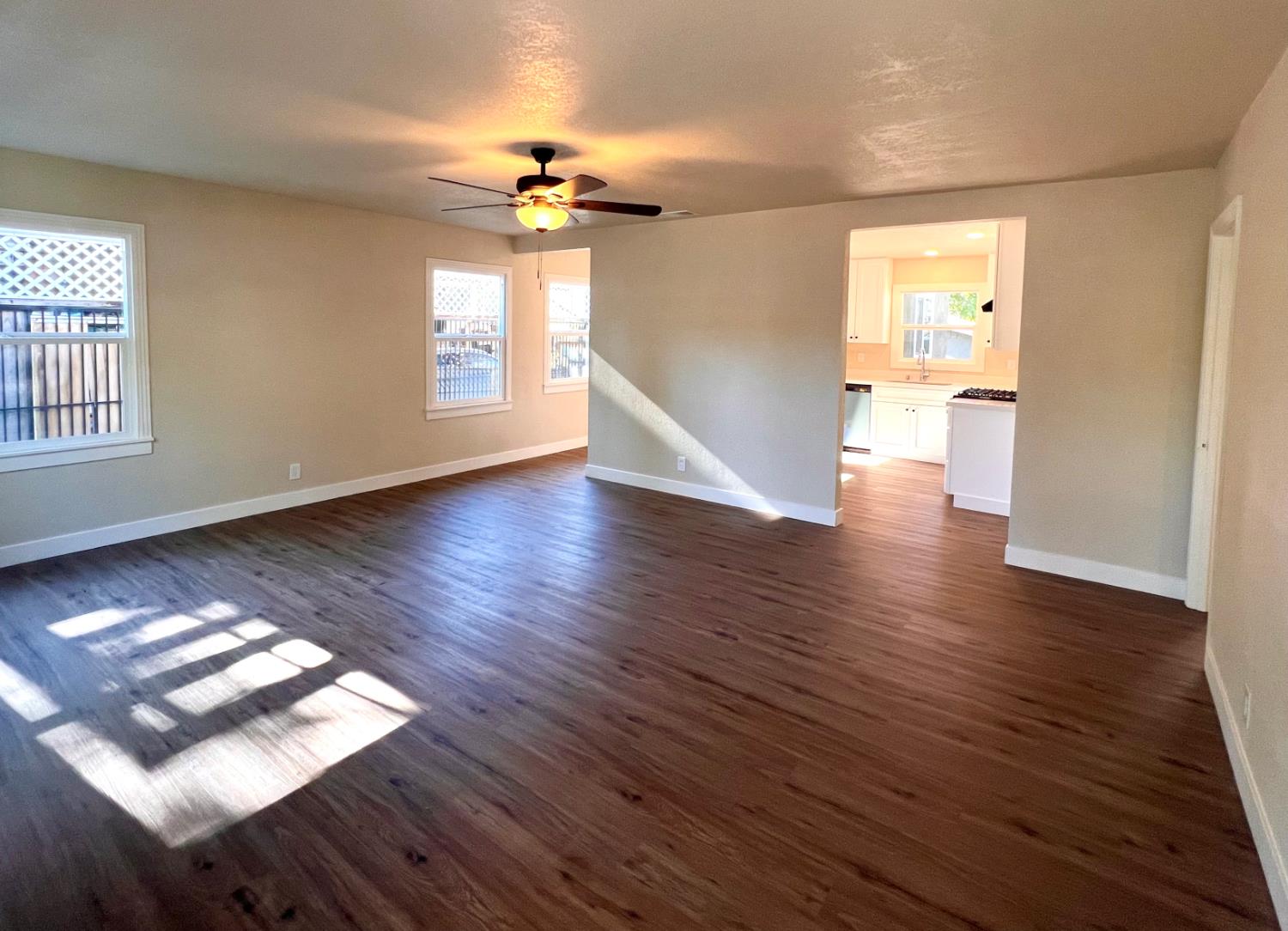 614 Coldwell Ave, Modesto, CA 95354