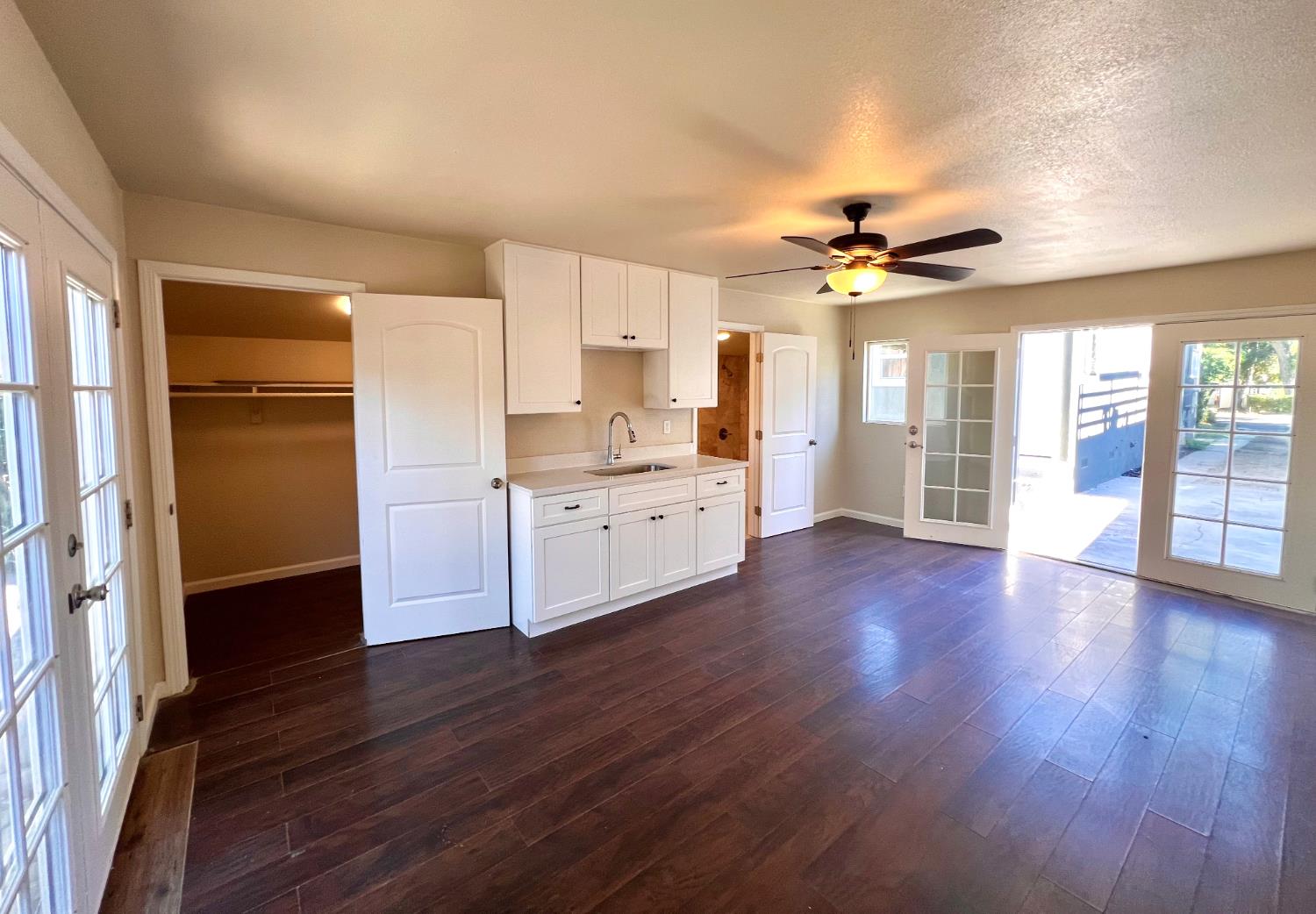 614 Coldwell Ave, Modesto, CA 95354