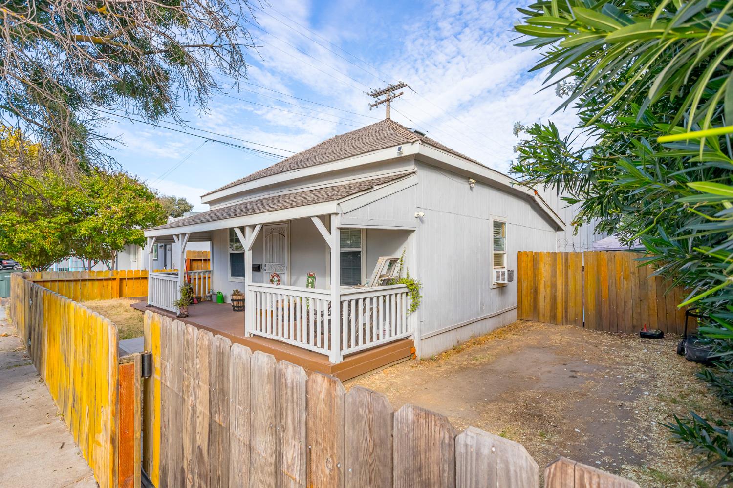 415 K St, Modesto, CA 95351