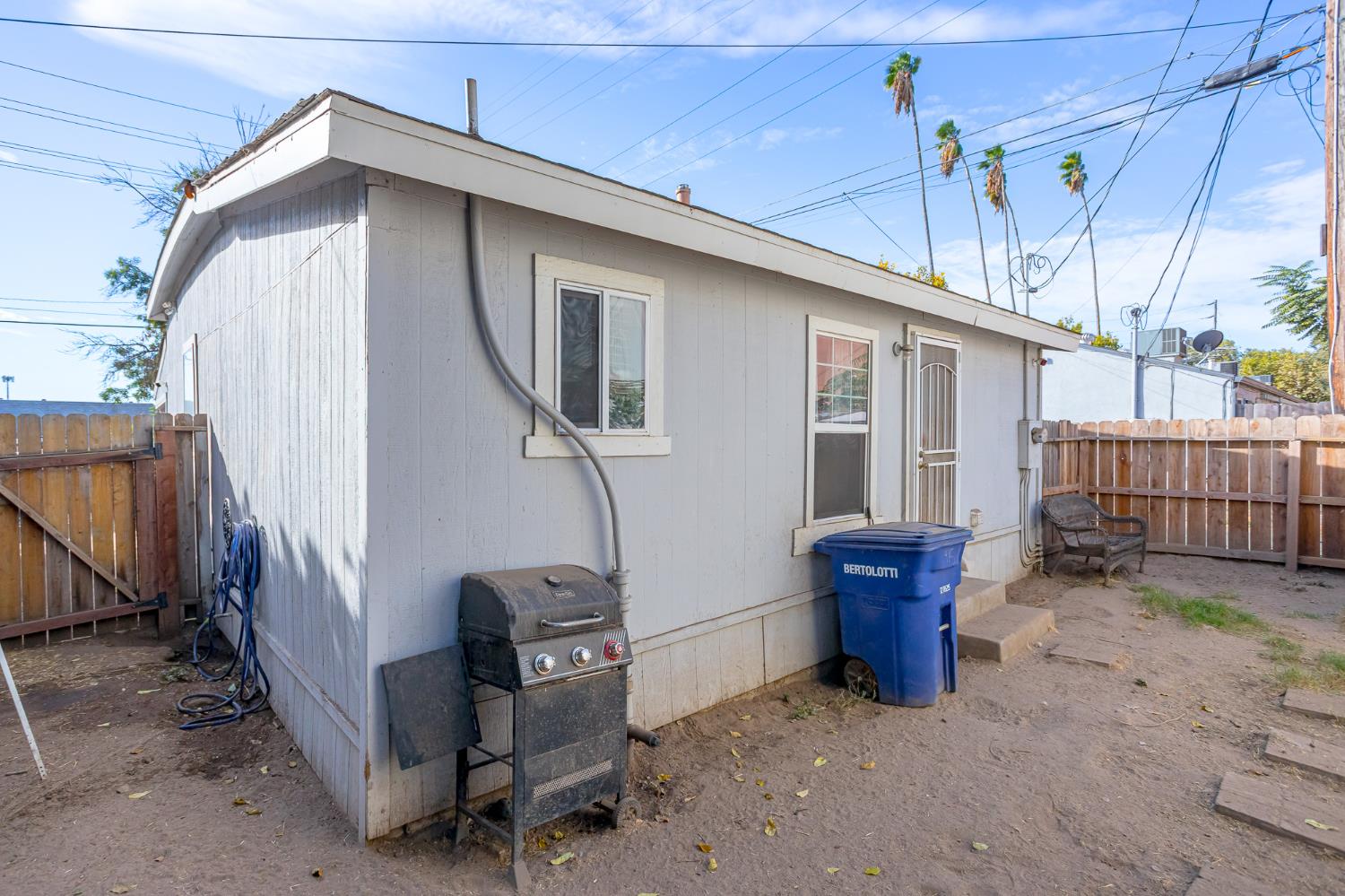 415 K St, Modesto, CA 95351