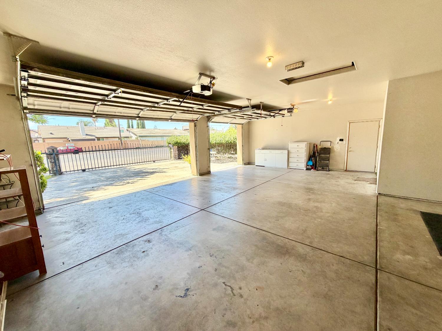 3868 Central Ave, Ceres, CA 95307