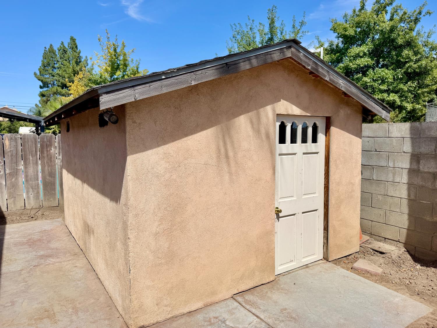 3868 Central Ave, Ceres, CA 95307