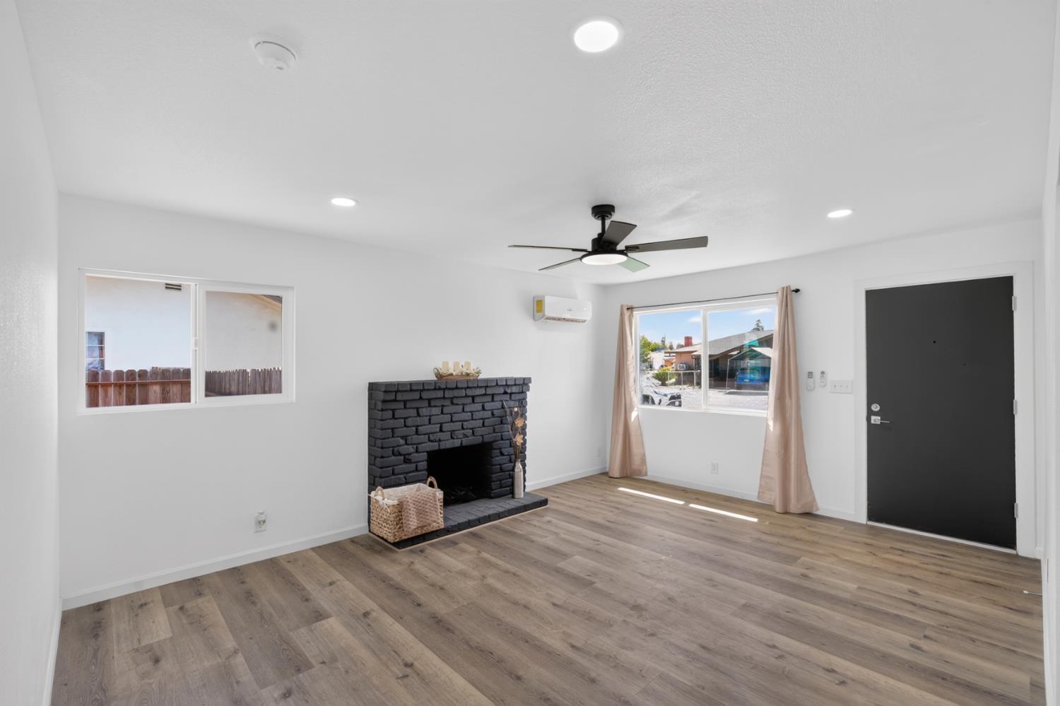 7316 Edythe Cir, Winton, CA 95388