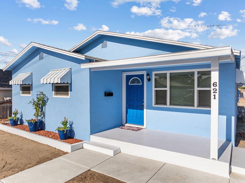 621 Davitt Ave, Oakdale, CA 95361