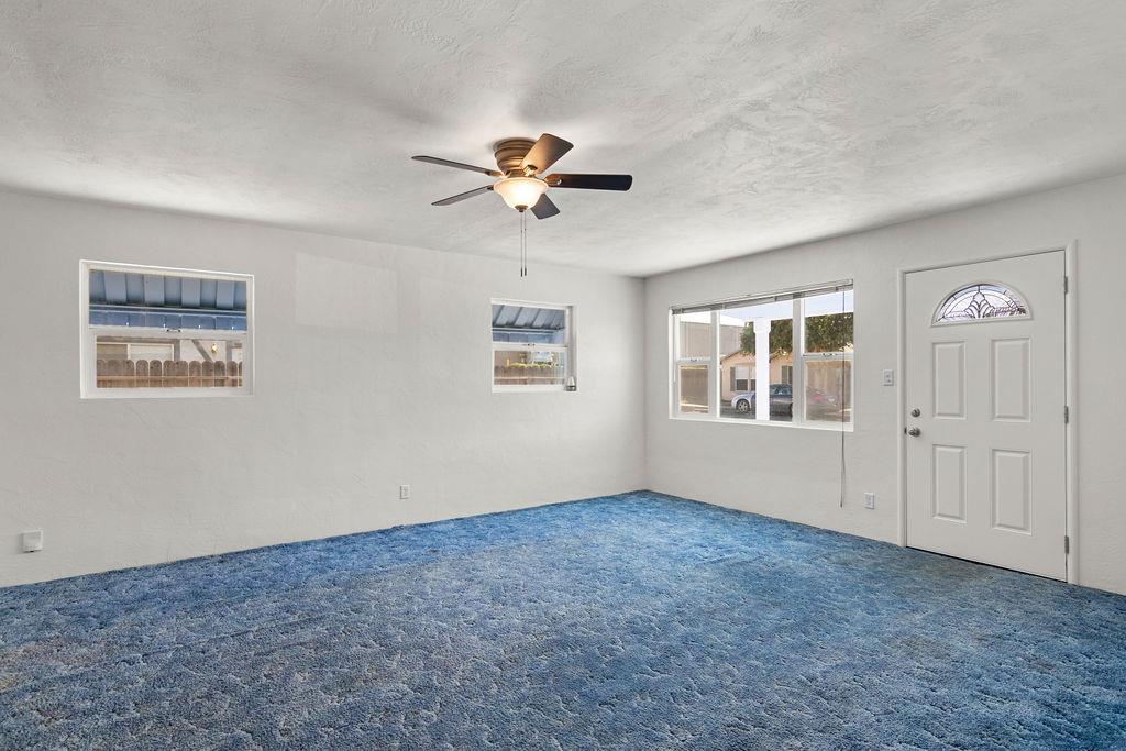 621 Davitt Ave, Oakdale, CA 95361