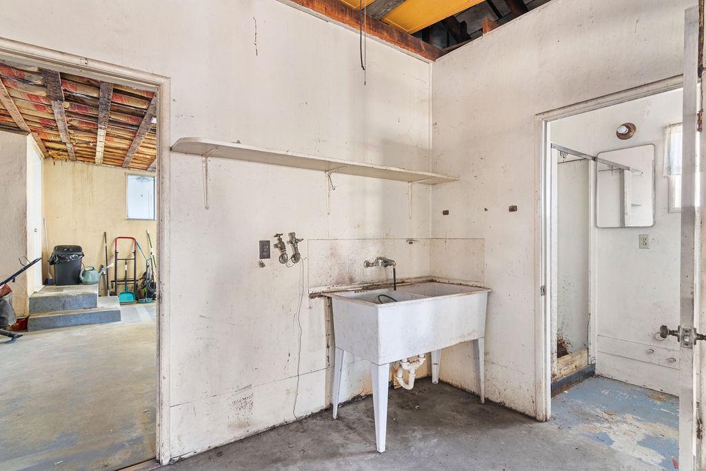621 Davitt Ave, Oakdale, CA 95361