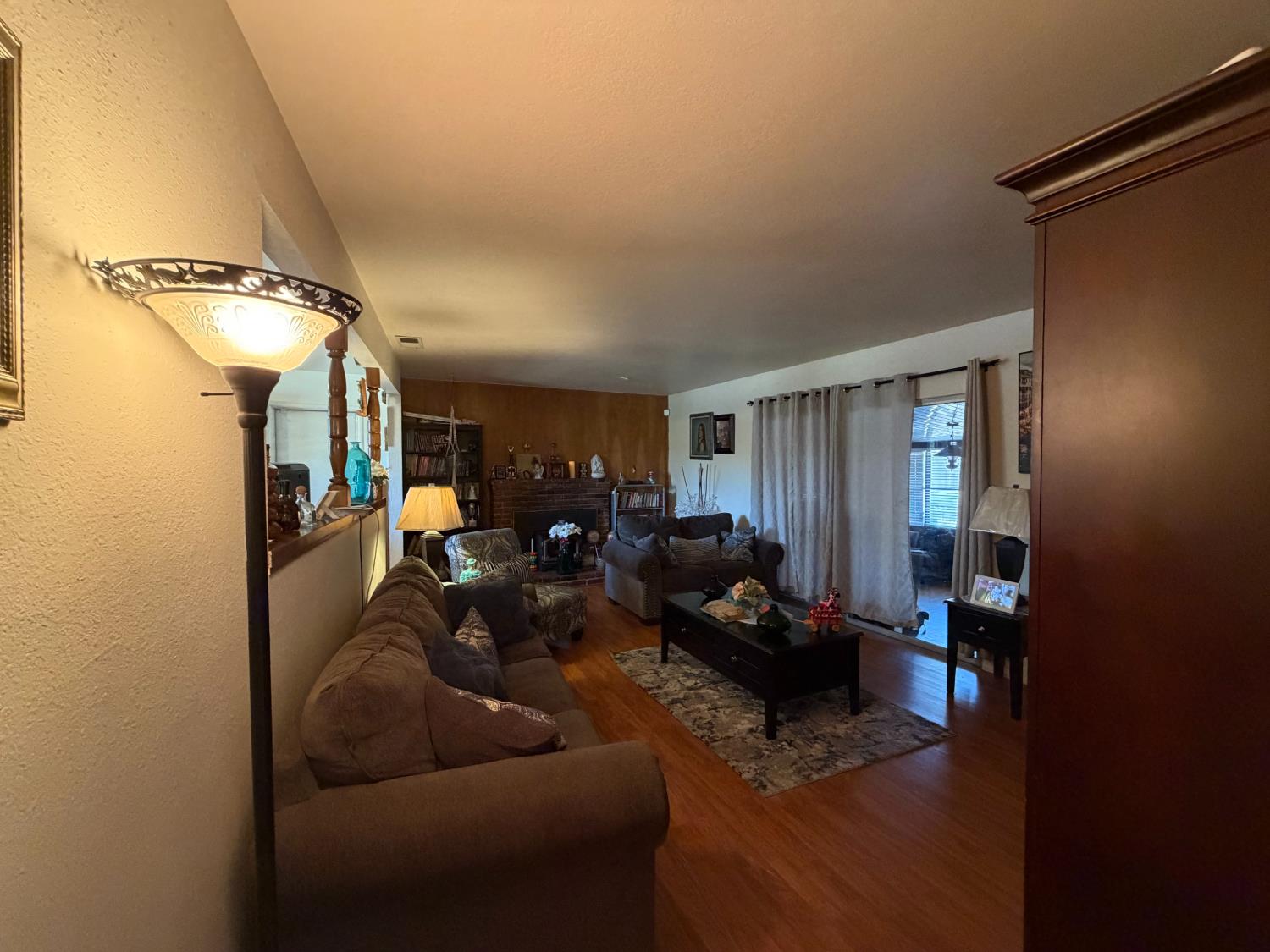 1671 Shirley Ct, Modesto, CA 95358