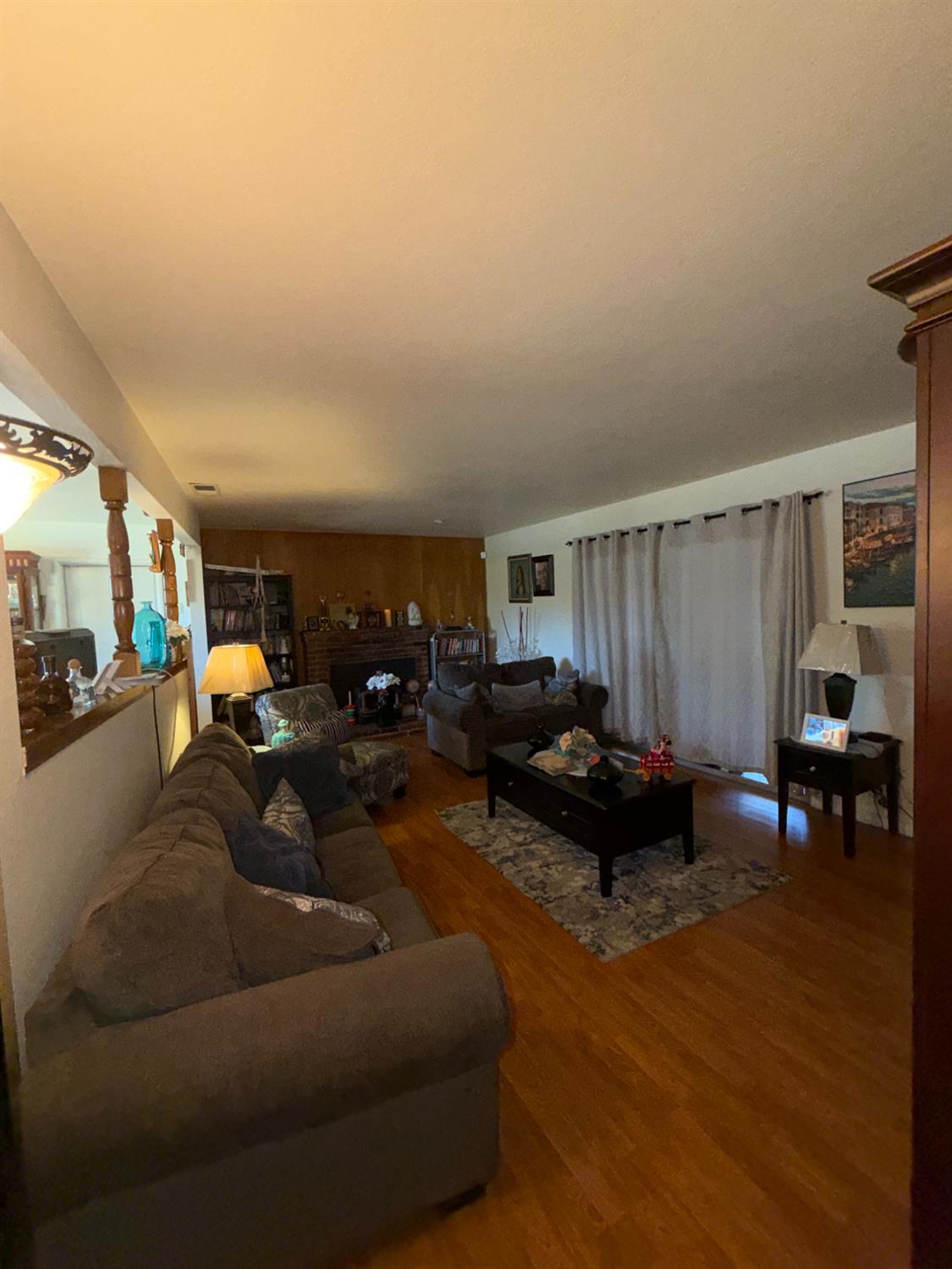 1671 Shirley Ct, Modesto, CA 95358