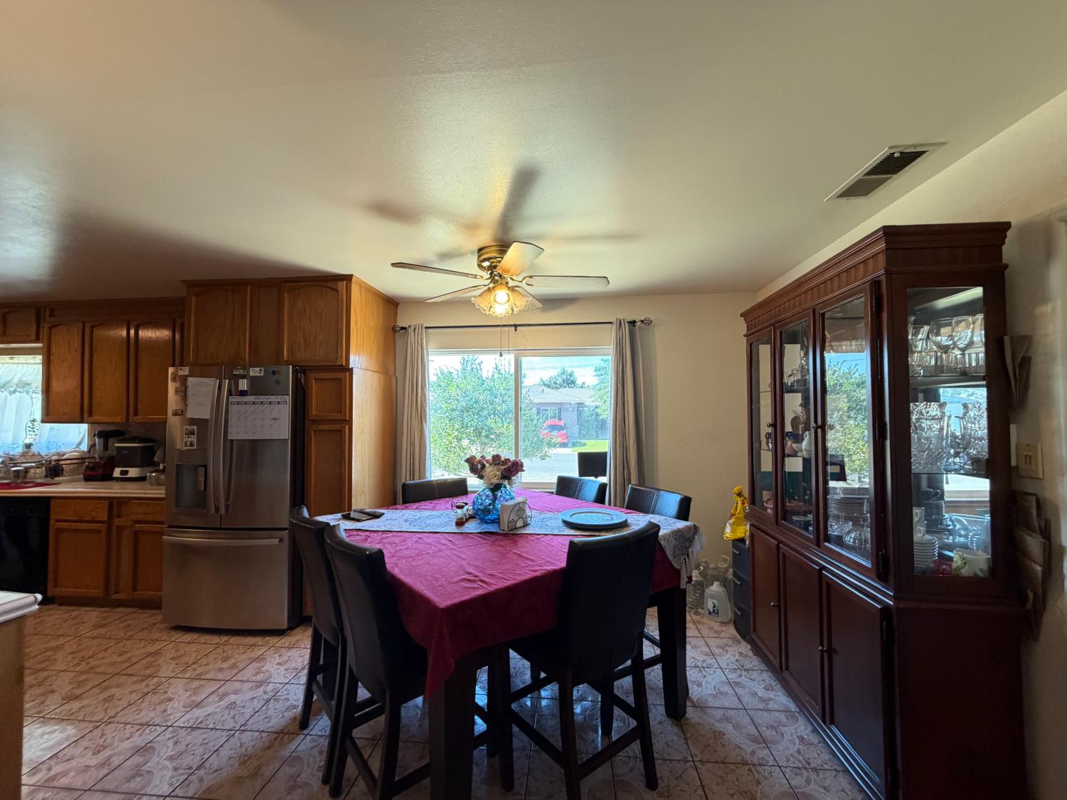 1671 Shirley Ct, Modesto, CA 95358