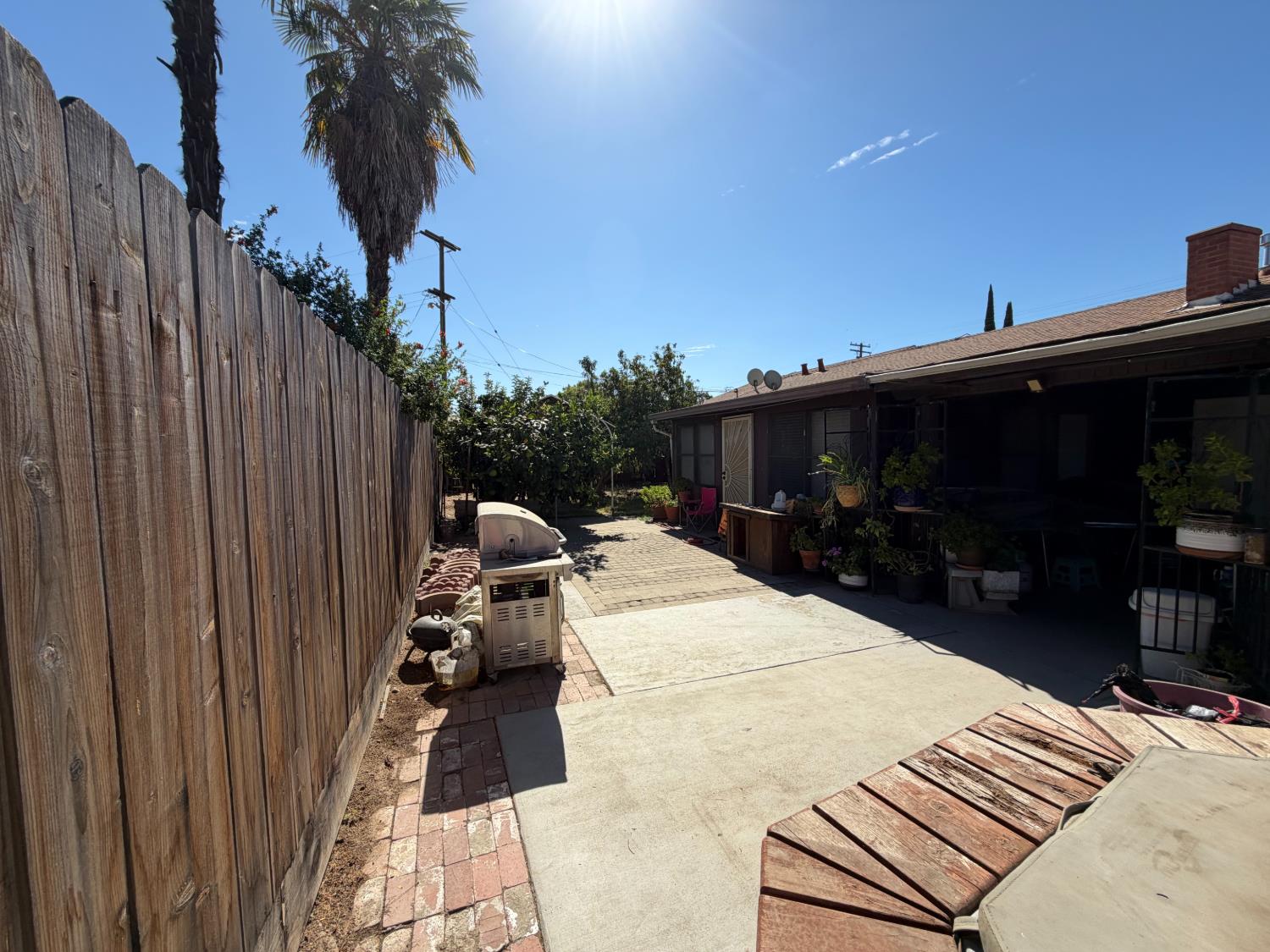 1671 Shirley Ct, Modesto, CA 95358