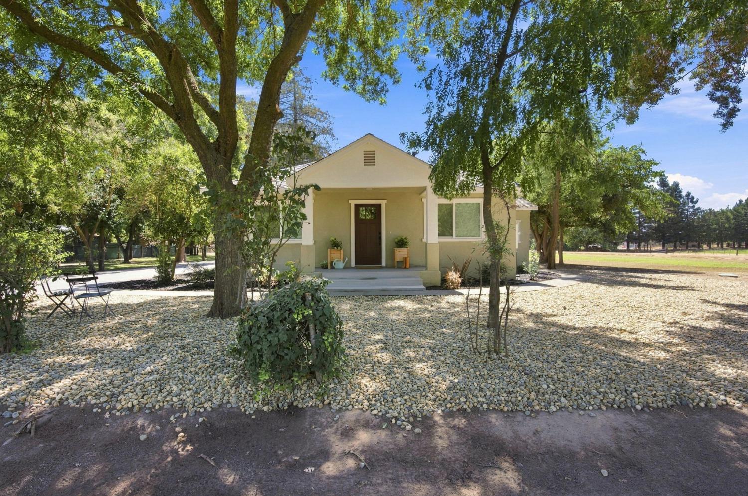 4860 Santa Fe Ave, Oakdale, CA 95361