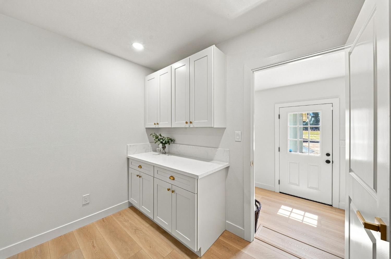4860 Santa Fe Ave, Oakdale, CA 95361