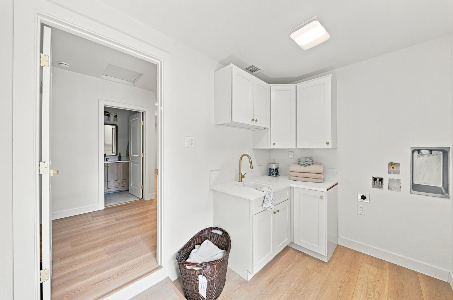 4860 Santa Fe Ave, Oakdale, CA 95361