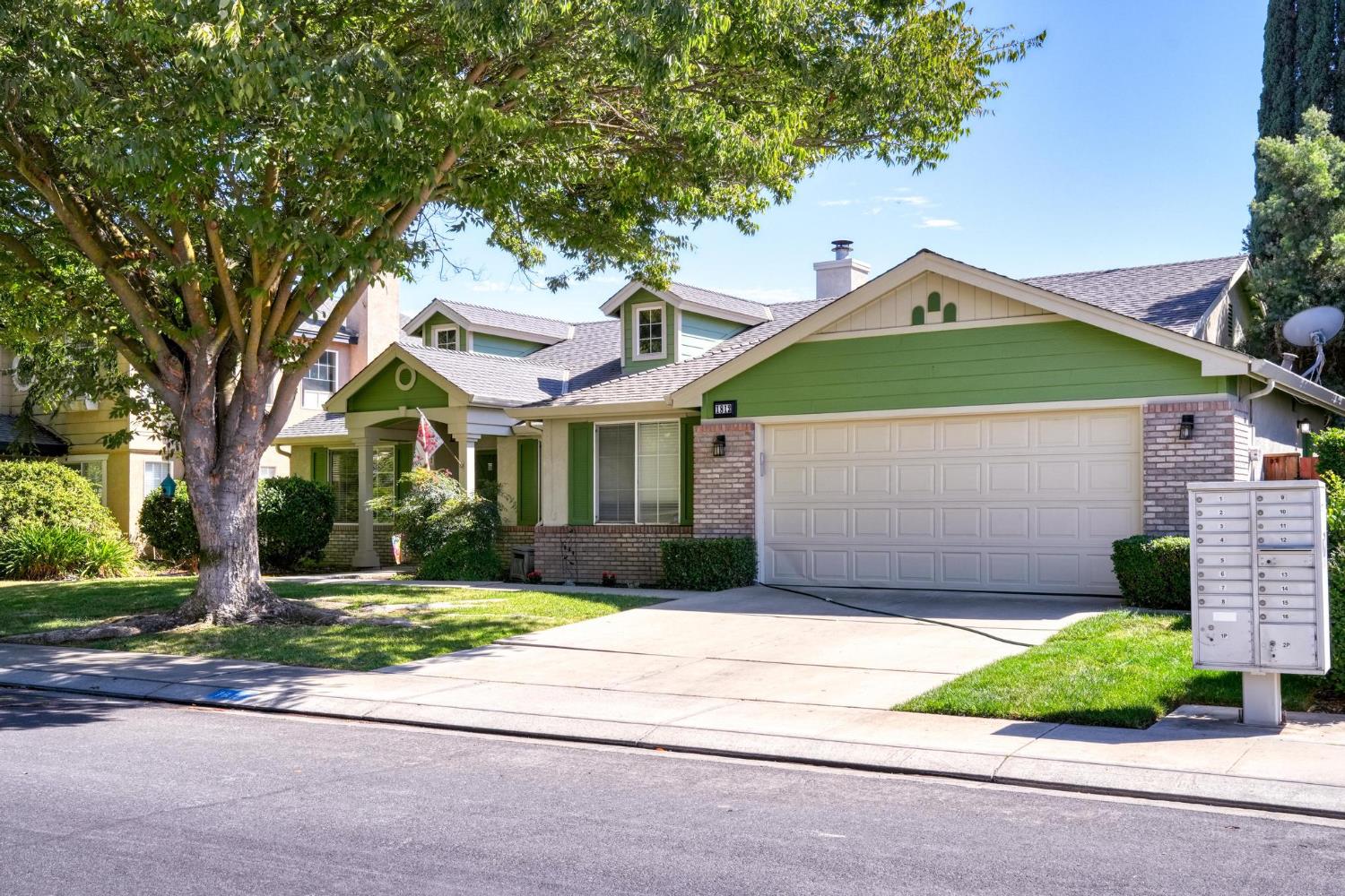 1812 Legend Dr, Modesto, CA 95357