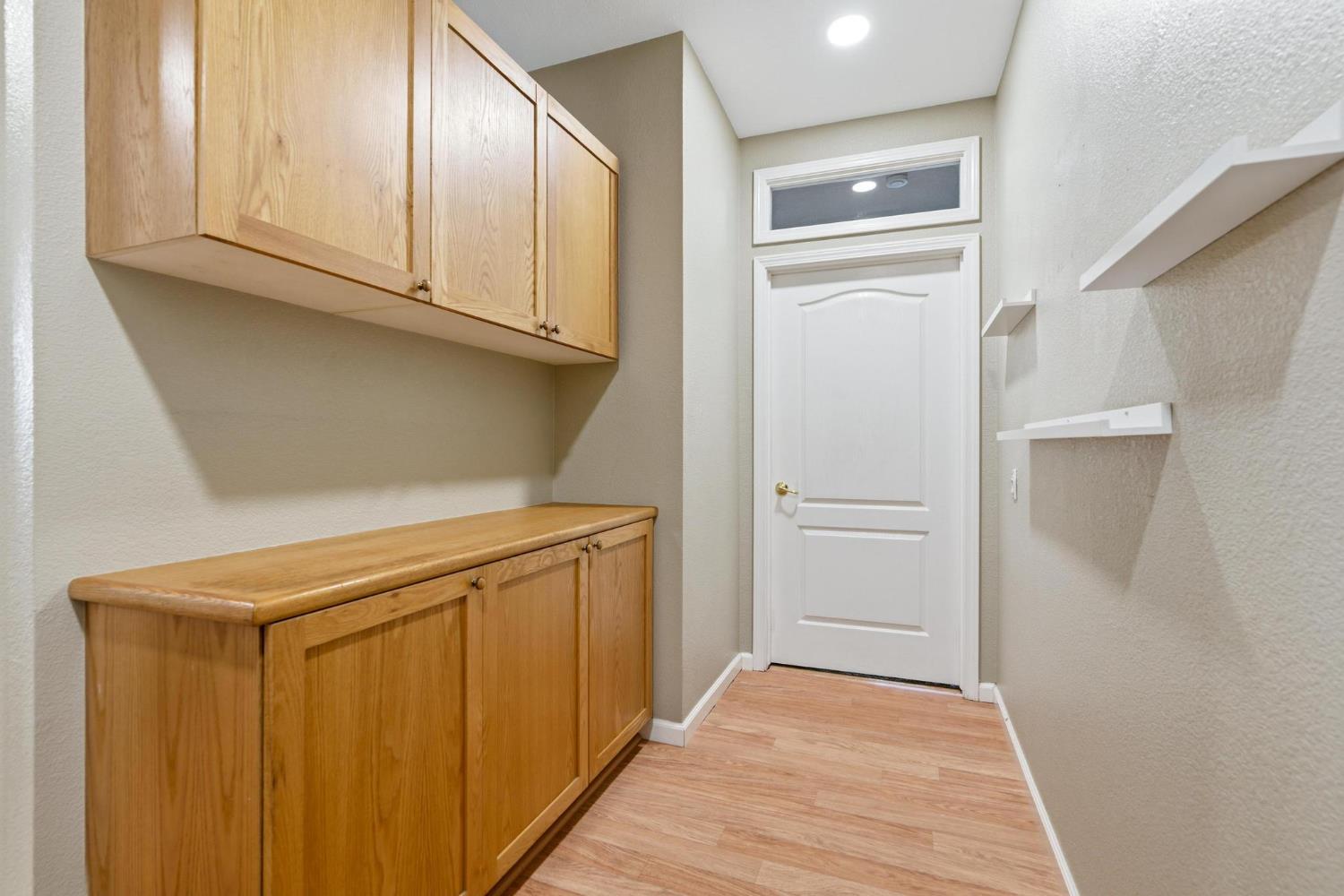 1812 Legend Dr, Modesto, CA 95357