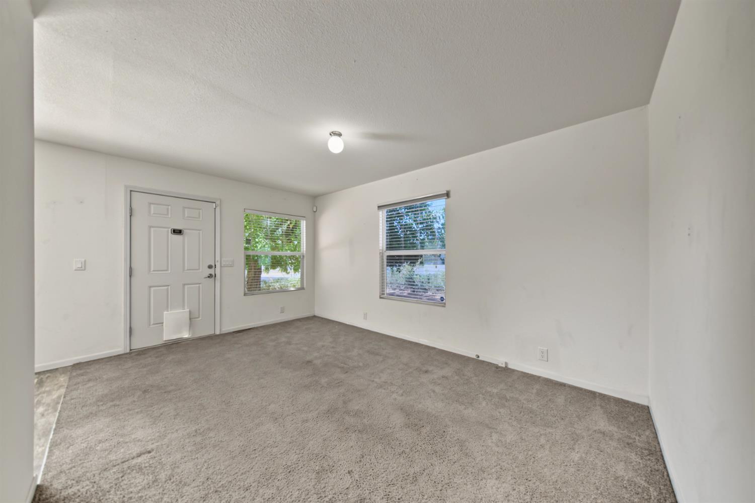 6176 Fleming Rd, Atwater, CA 95301