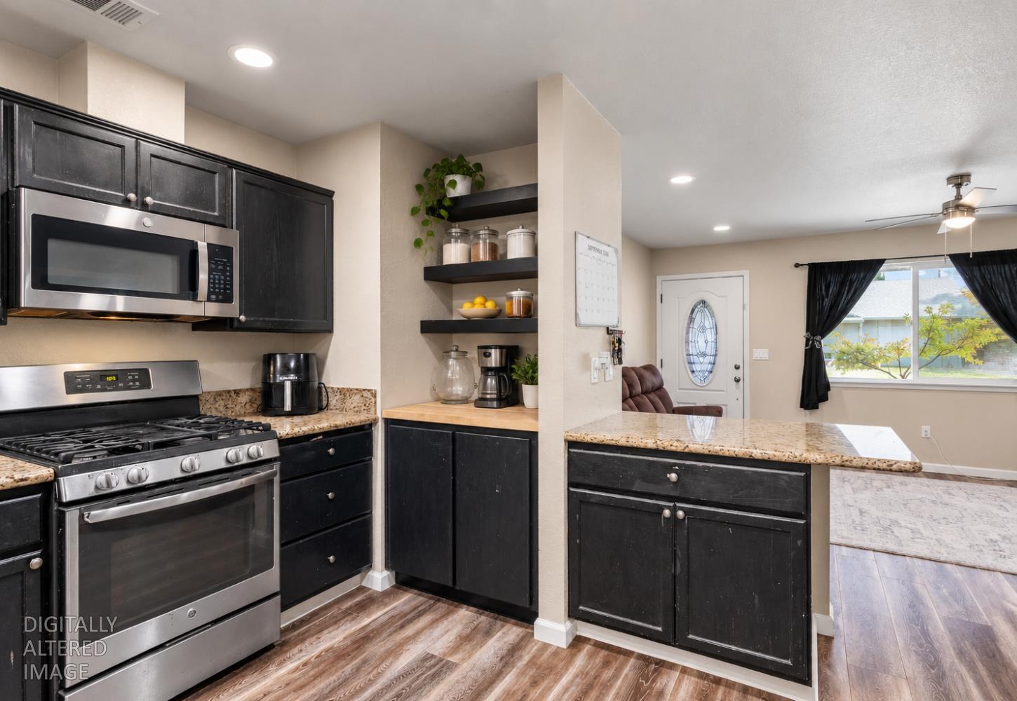 613 Summit Ct, Modesto, CA 95357