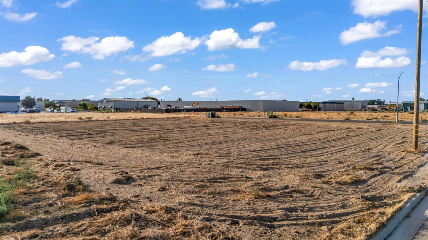 4355 Morgan Rd, Ceres, CA 95307