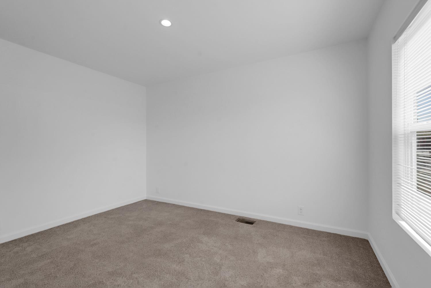 1719 W olive Ave #47, Fresno, CA 93728
