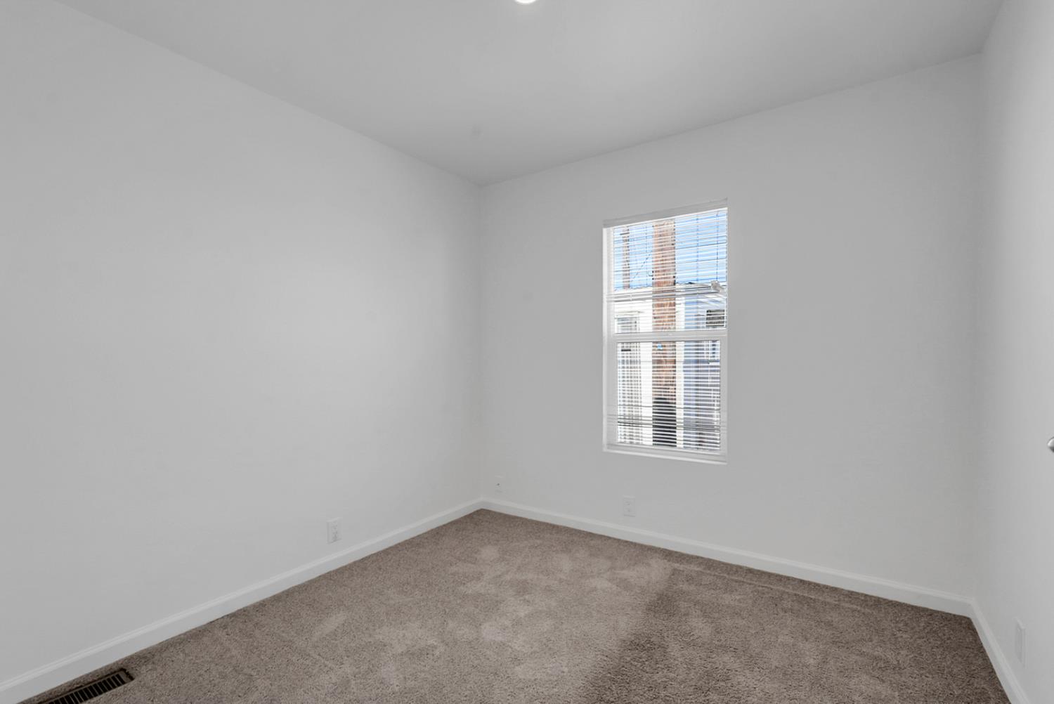 1719 W olive Ave #47, Fresno, CA 93728