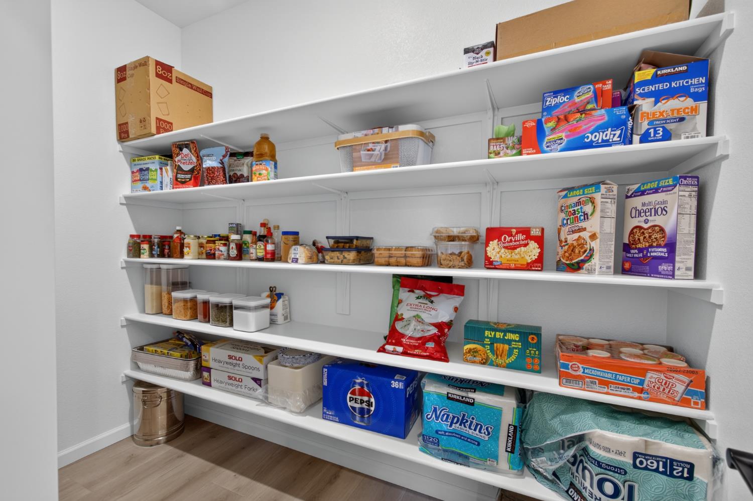 1550 Apiary Way, Hughson, CA 95326