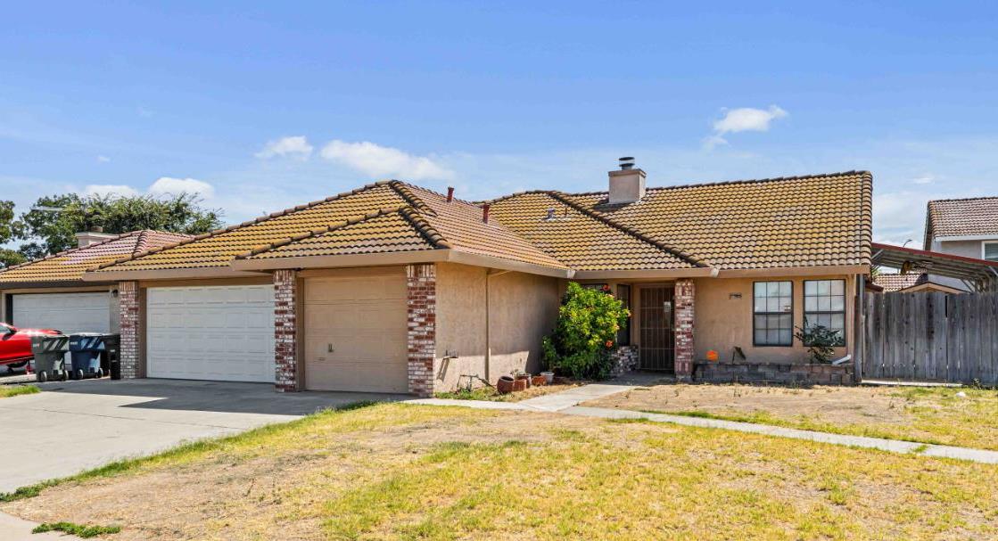1620 Flower Garden Ct, Ceres, CA 95307