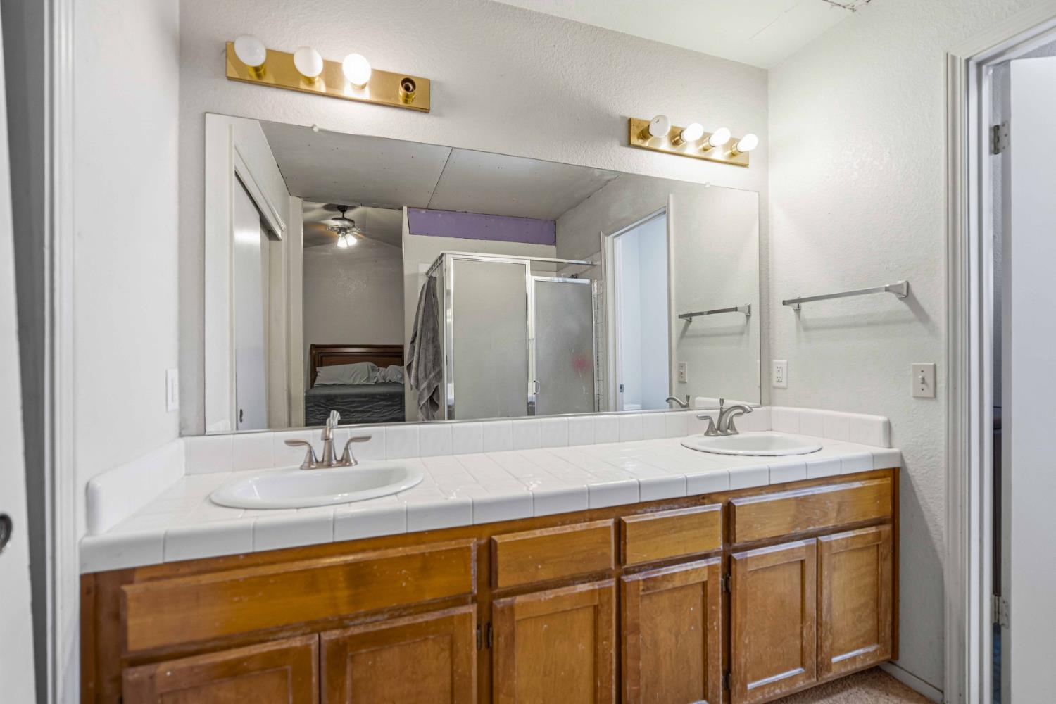 1620 Flower Garden Ct, Ceres, CA 95307