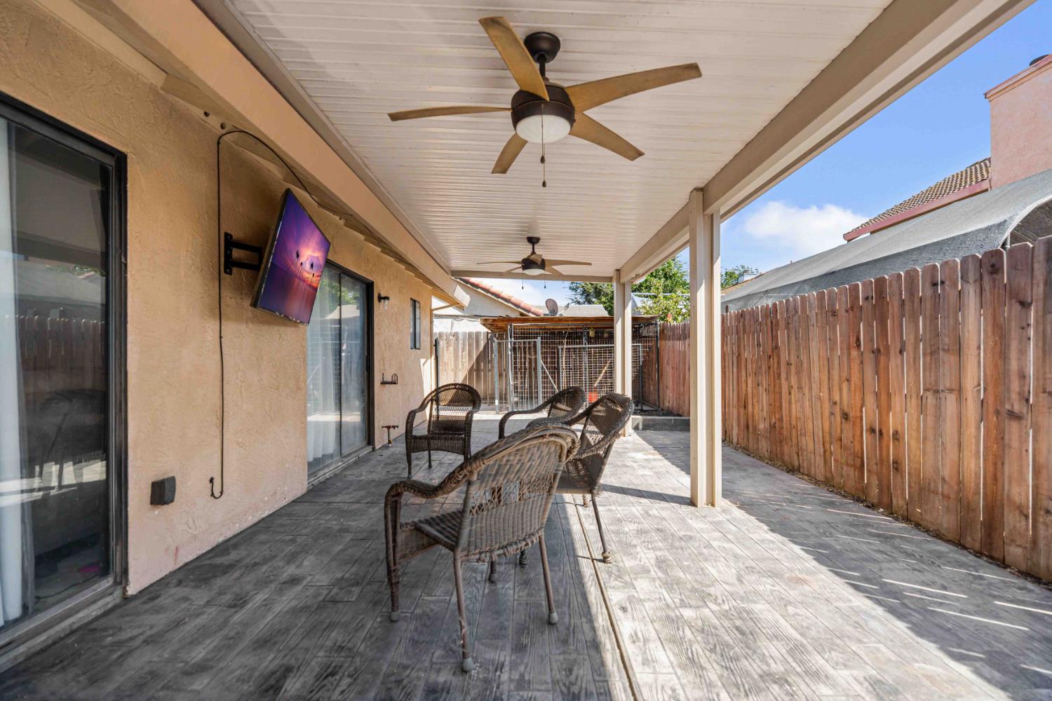 1620 Flower Garden Ct, Ceres, CA 95307
