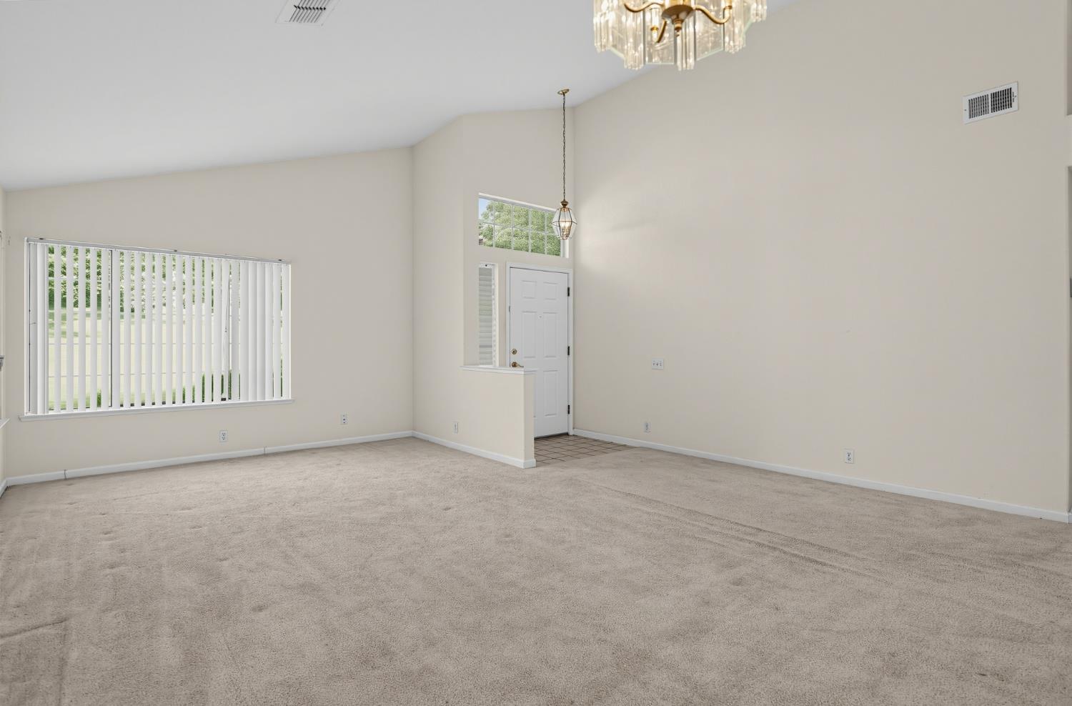 1732 Nighthawk Way, Modesto, CA 95358