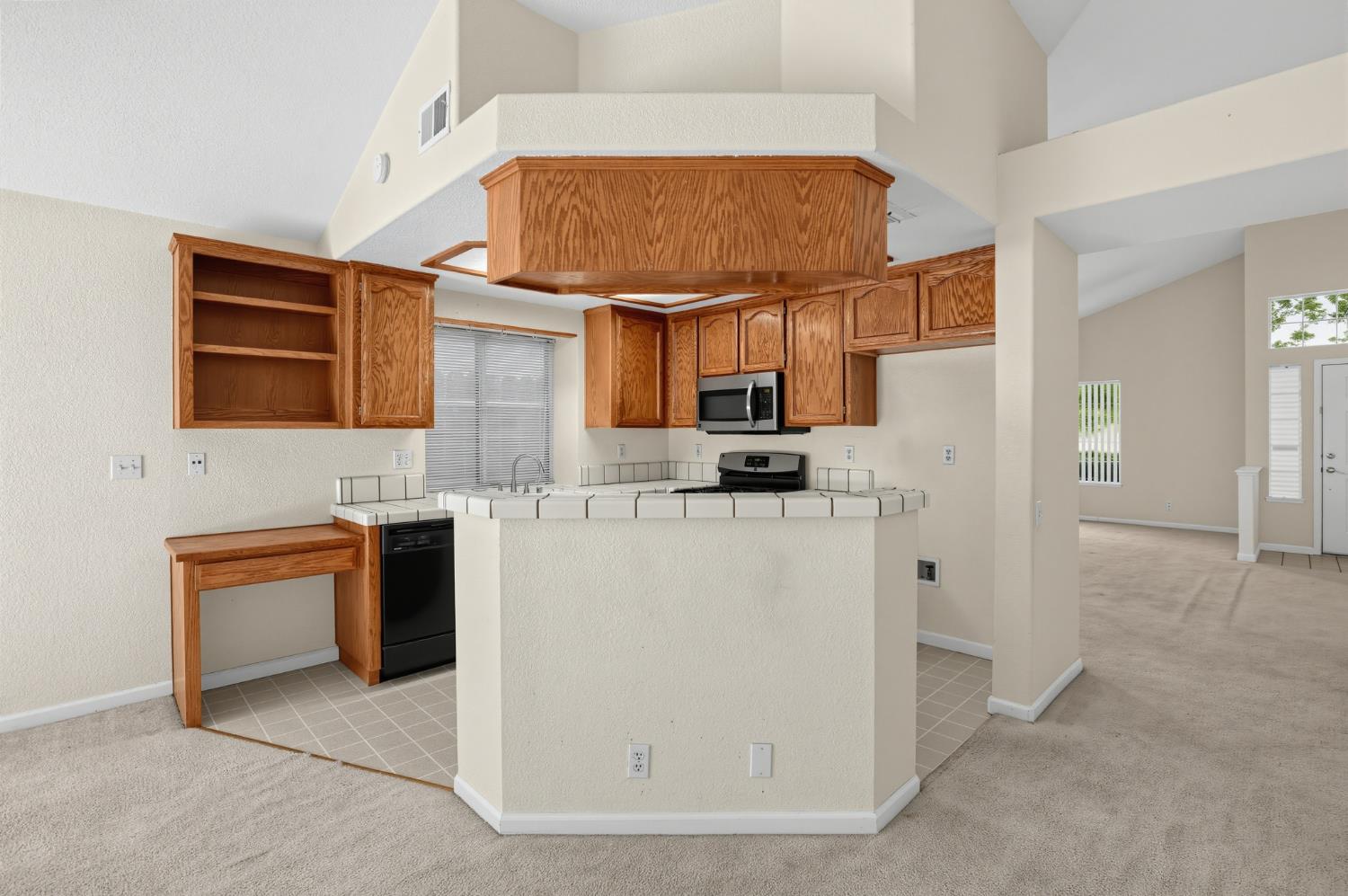 1732 Nighthawk Way, Modesto, CA 95358