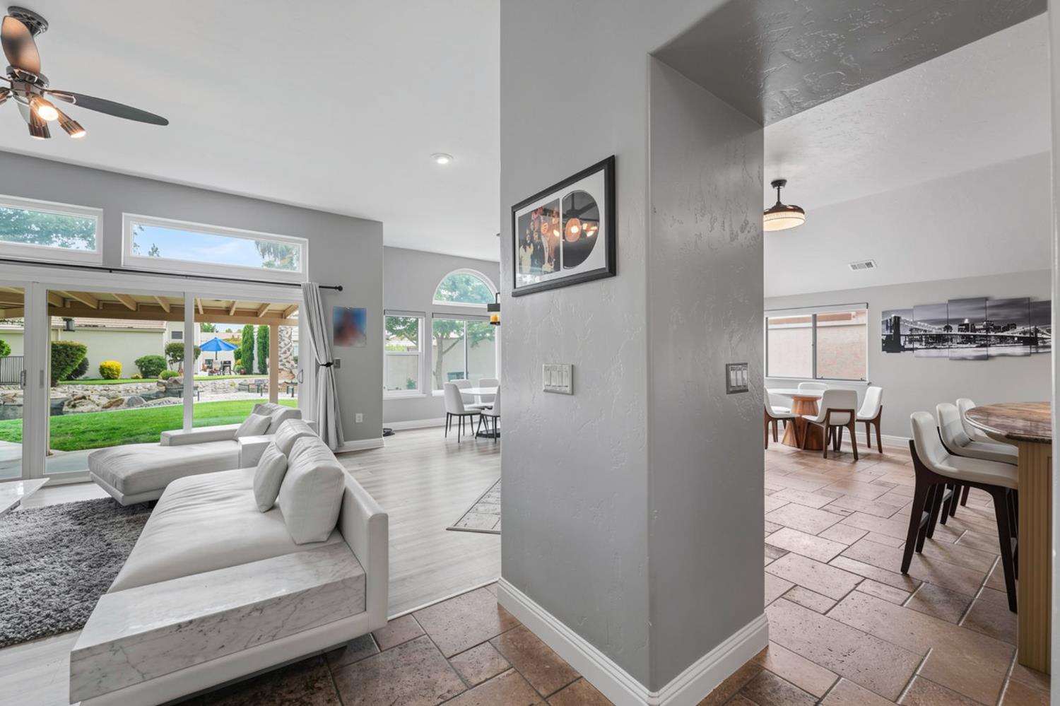 4221 Copper Creek Dr, Modesto, CA 95355
