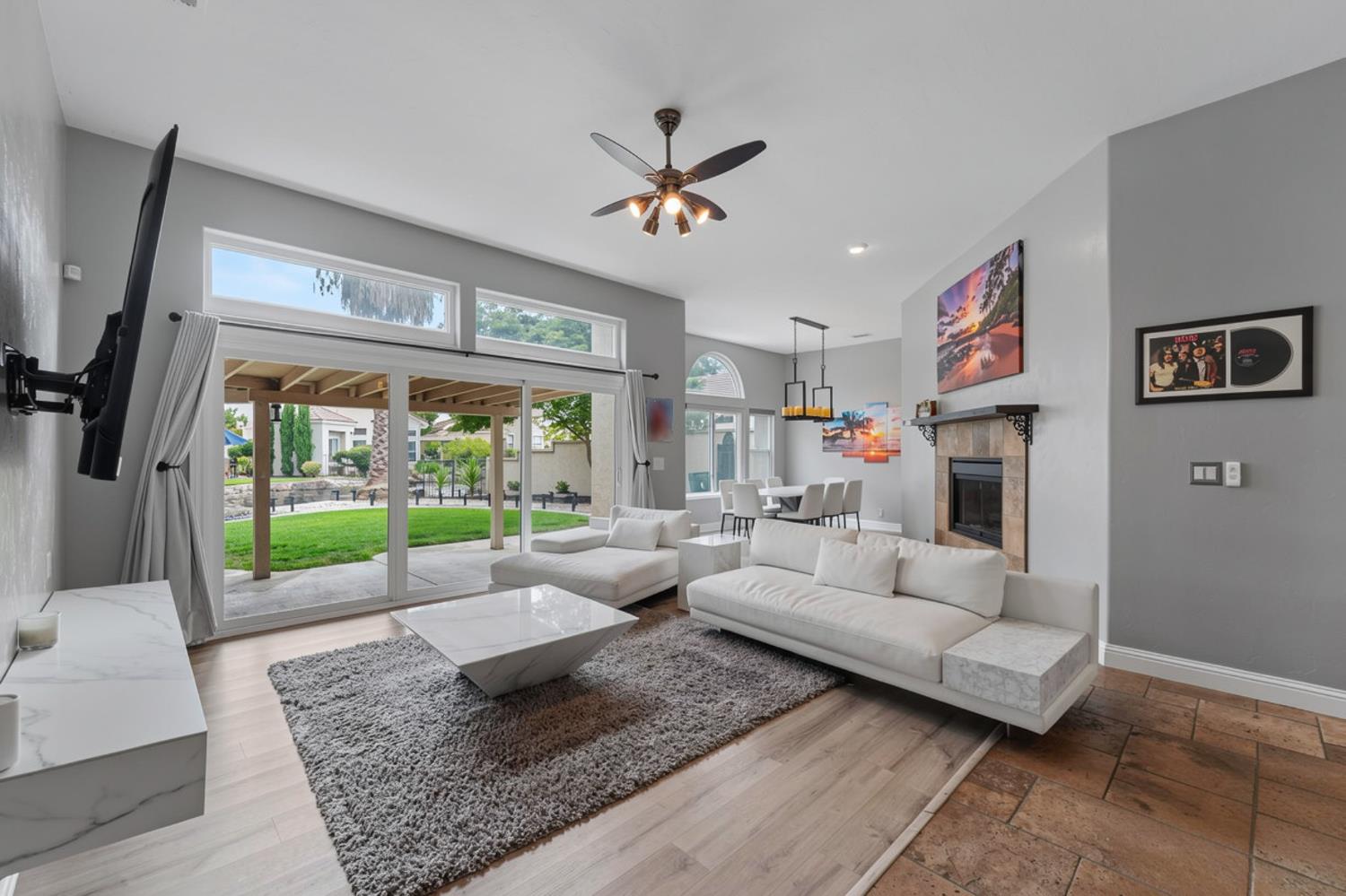 4221 Copper Creek Dr, Modesto, CA 95355