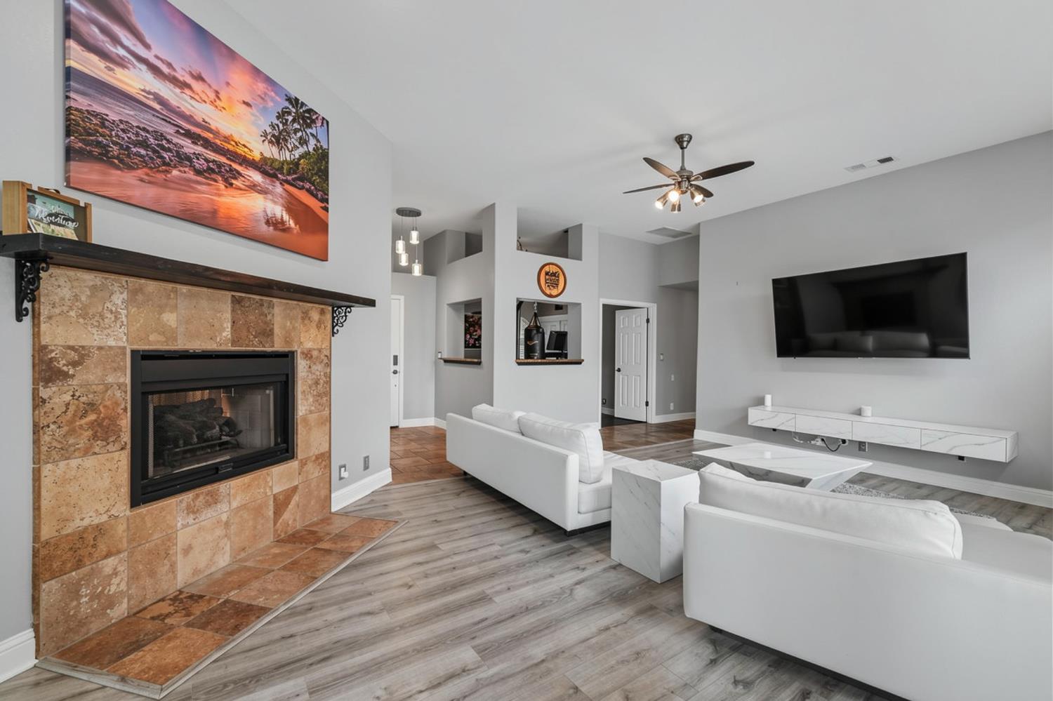 4221 Copper Creek Dr, Modesto, CA 95355