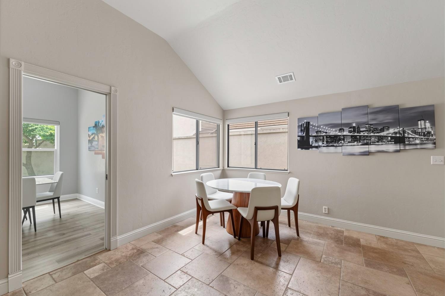 4221 Copper Creek Dr, Modesto, CA 95355