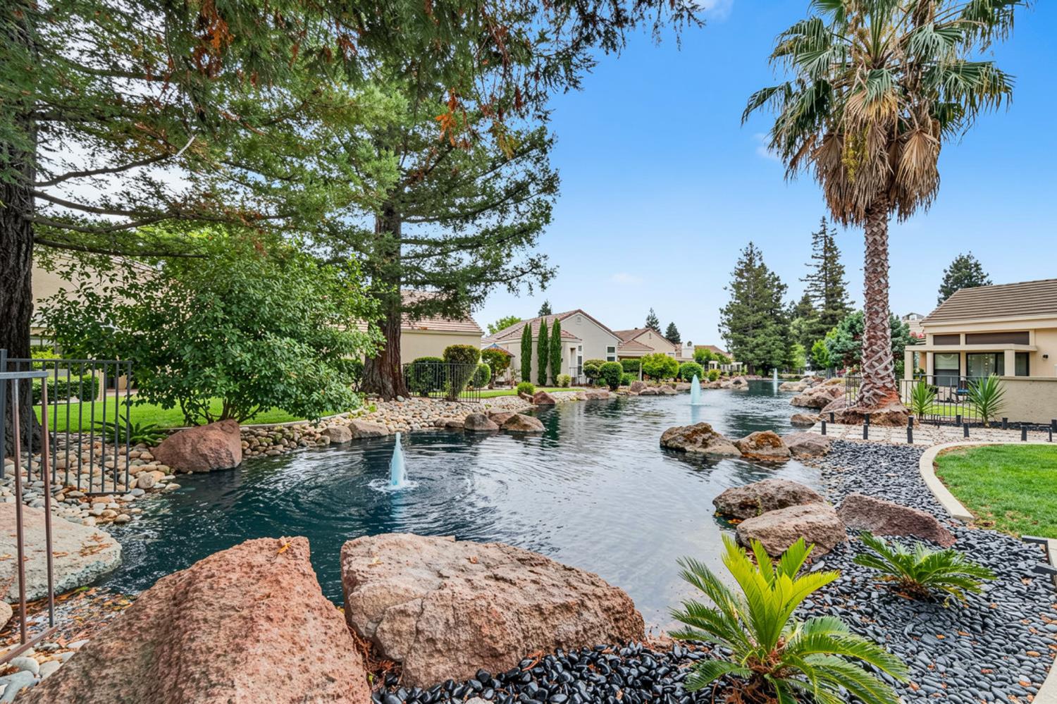 4221 Copper Creek Dr, Modesto, CA 95355