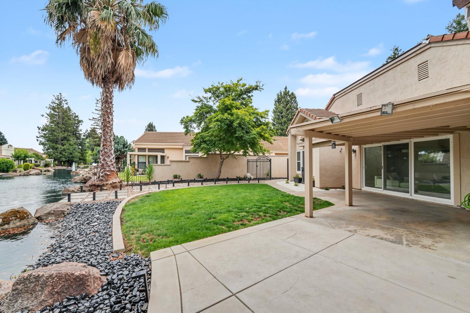 4221 Copper Creek Dr, Modesto, CA 95355