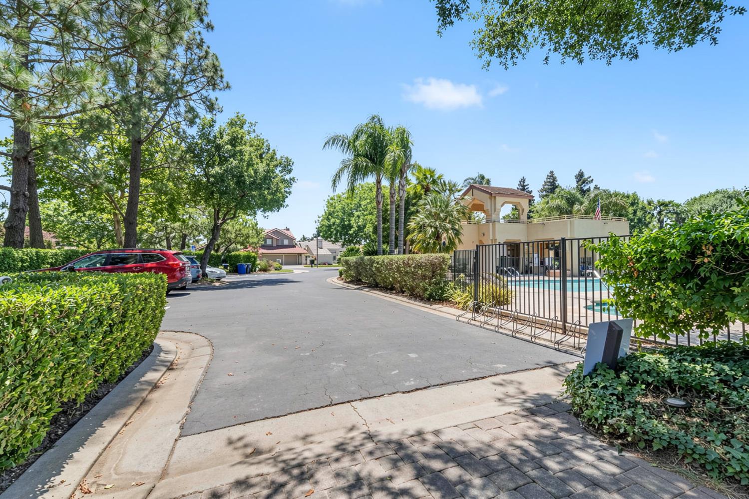 4221 Copper Creek Dr, Modesto, CA 95355