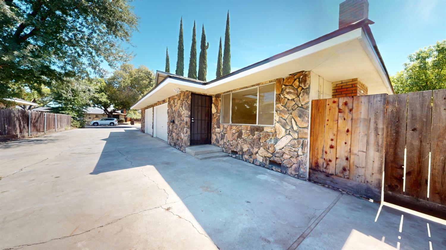 2501 2503 Bahia Way, Modesto, CA 95355