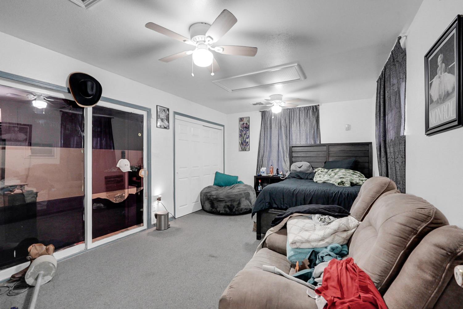 921 Atlantic Dr, Modesto, CA 95358