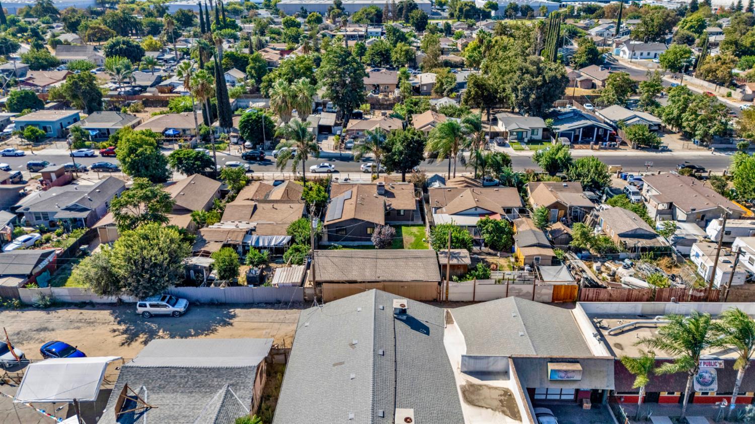 921 Atlantic Dr, Modesto, CA 95358