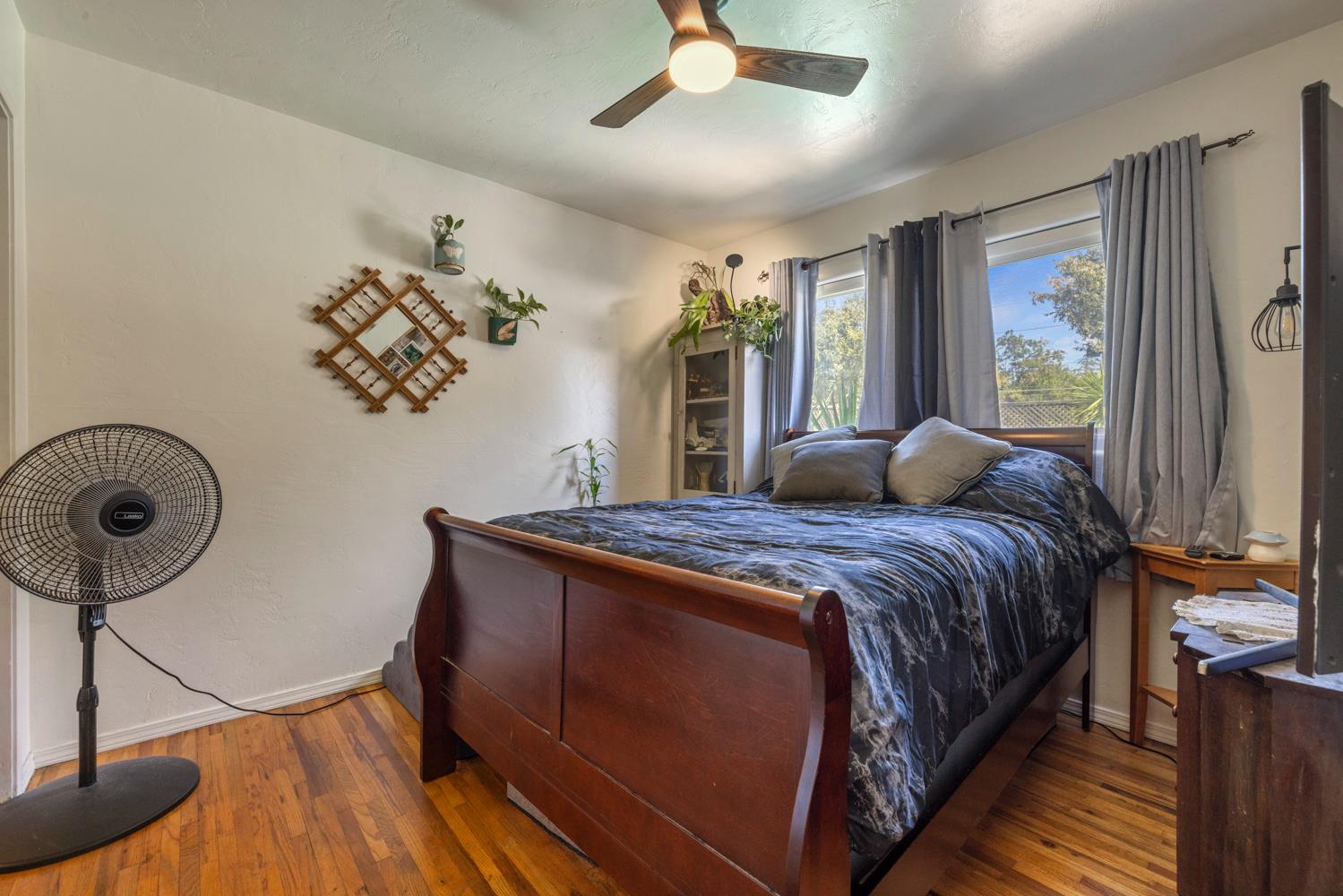1106 Columbia Way, Modesto, CA 95350