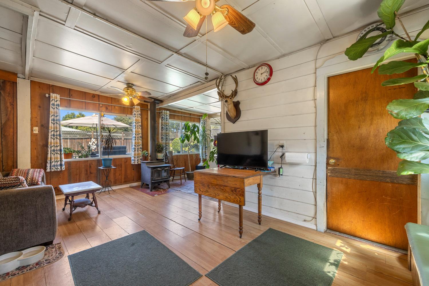 1106 Columbia Way, Modesto, CA 95350