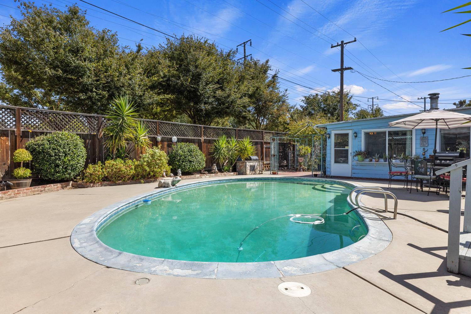 1106 Columbia Way, Modesto, CA 95350