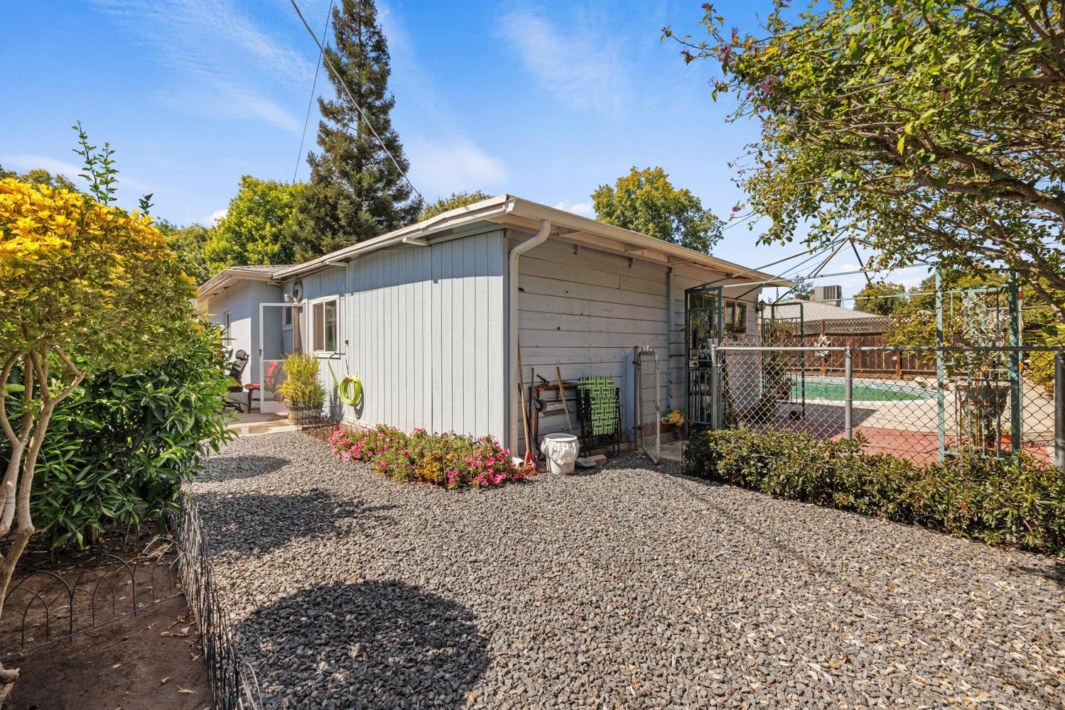1106 Columbia Way, Modesto, CA 95350