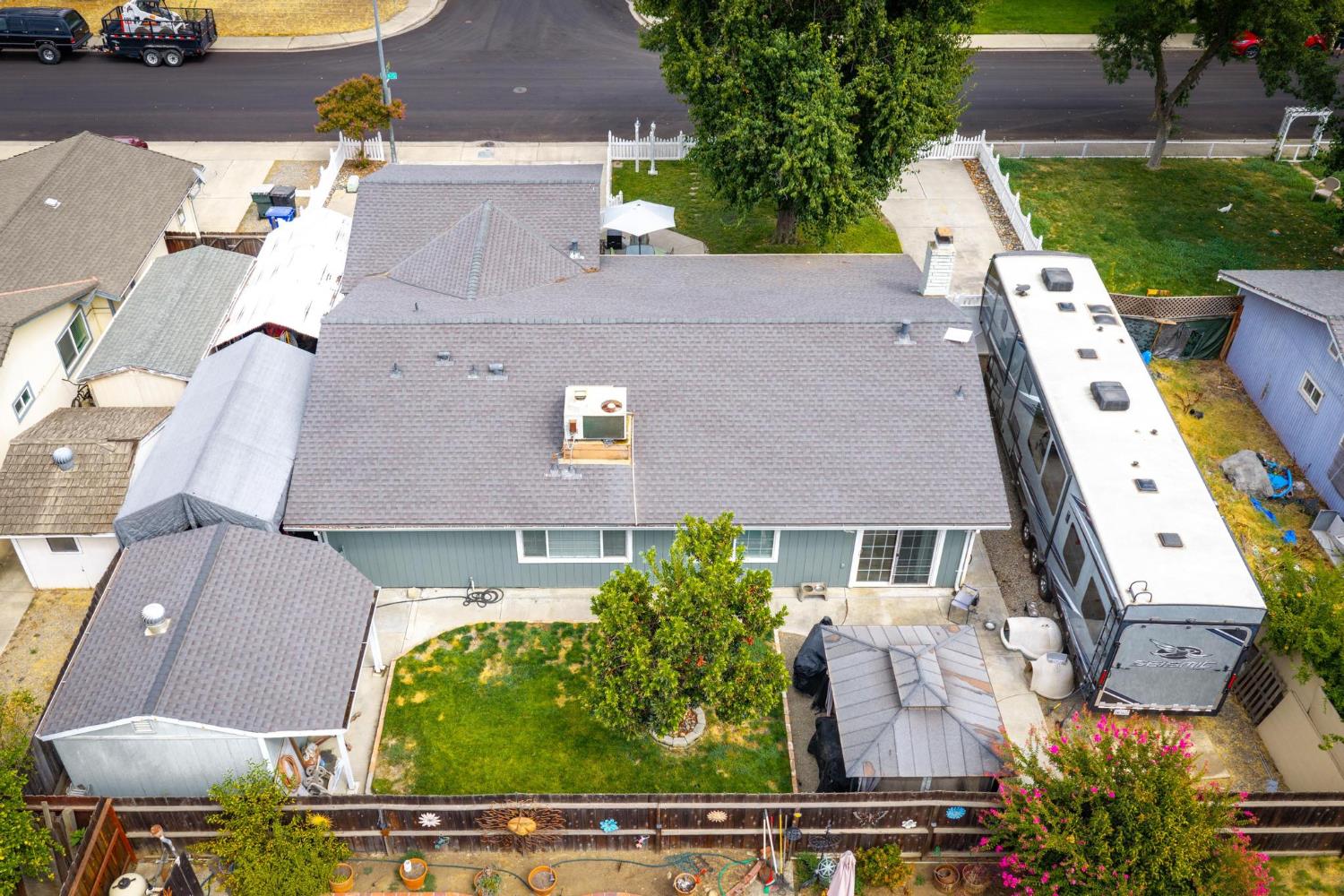 1109 Peek Ave, Modesto, CA 95358