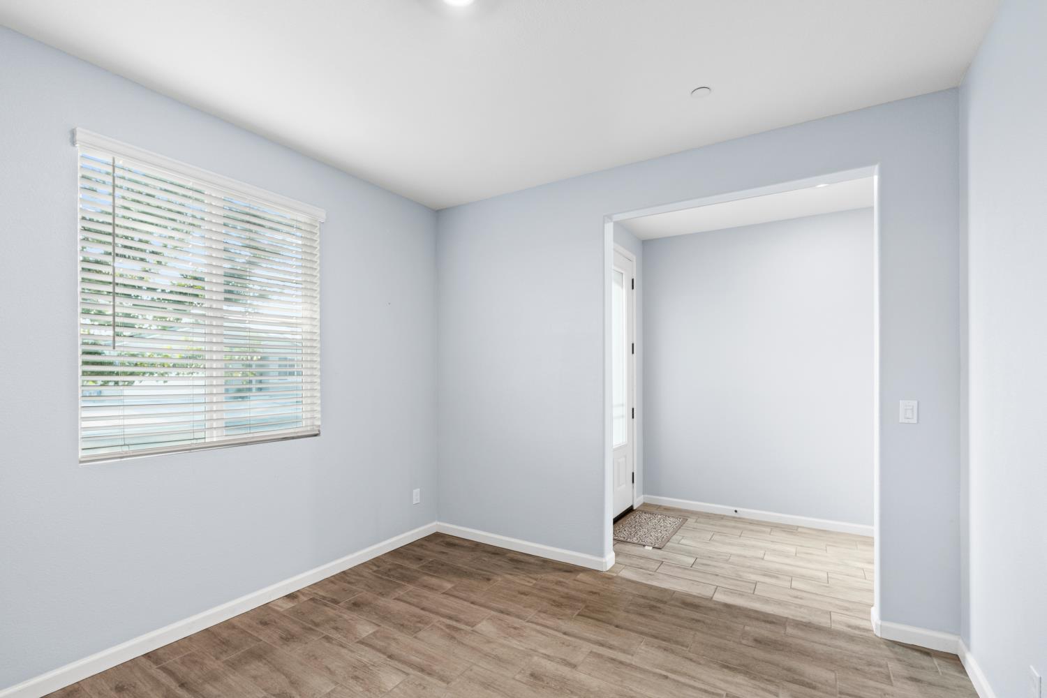 2182 River Willow Ave, Manteca, CA 95337